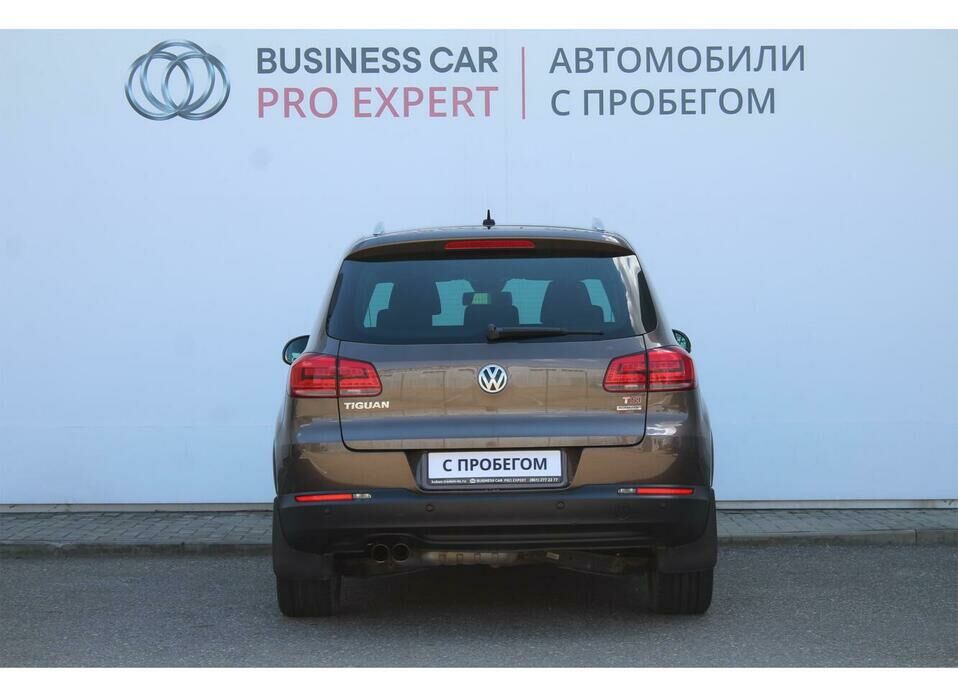 Volkswagen Tiguan 1.4 AMT (150 л.с.)