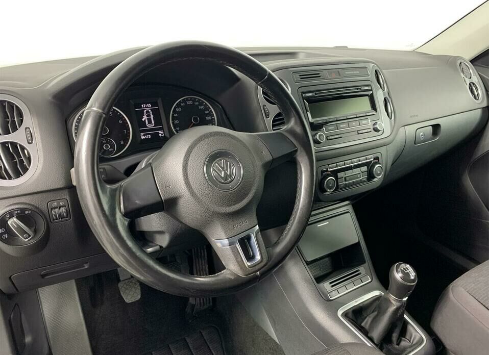 Volkswagen Tiguan 1.4 MT (150 л.с.) 4WD