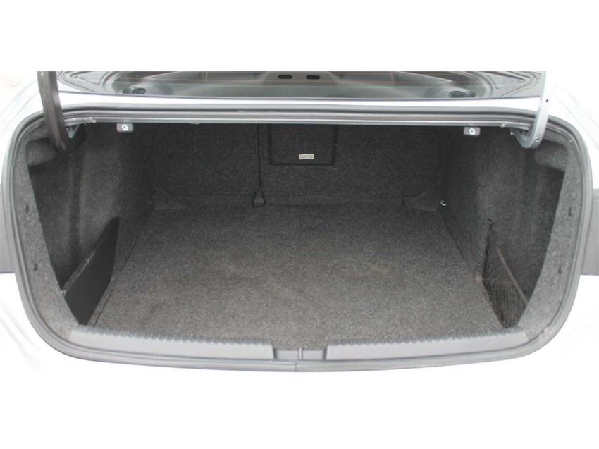 Volkswagen Jetta, VI 1.4 AMT (150 л.с.)
