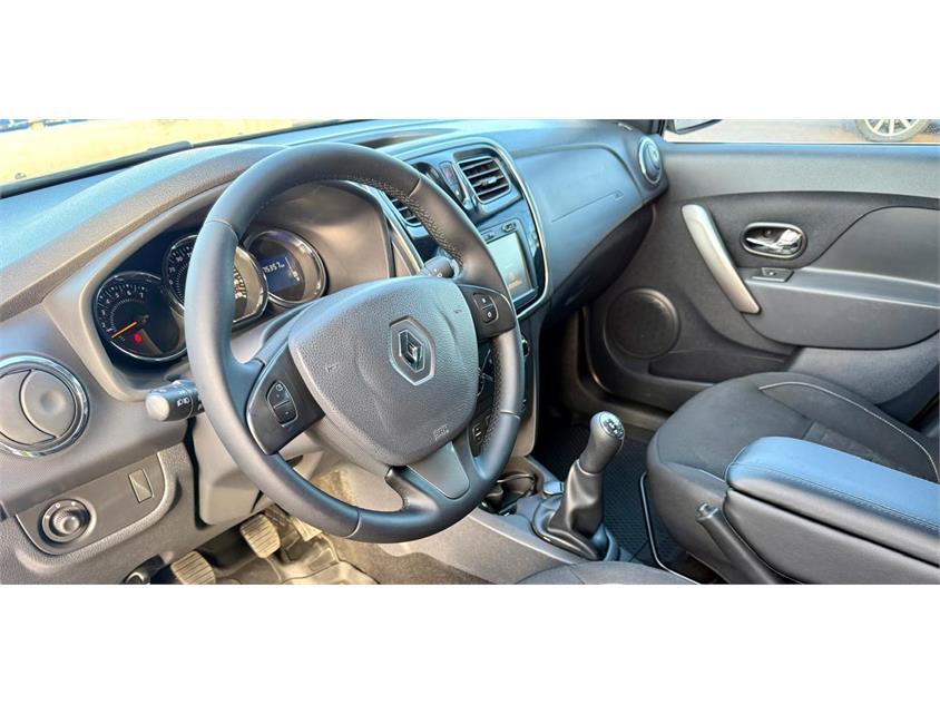 Renault Sandero, II Stepway 1.6 MT (113 л.с.)