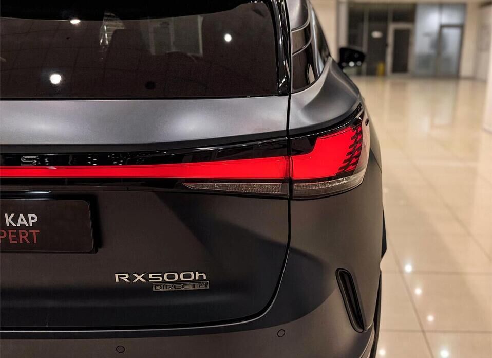 Lexus RX, V 500h 2.4hyb AT (371 л.с.) 4WD