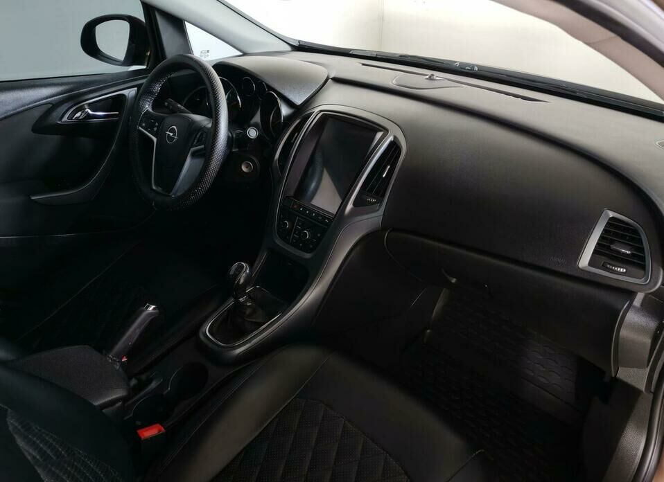Opel Astra 1.6 MT (115 л.с.)