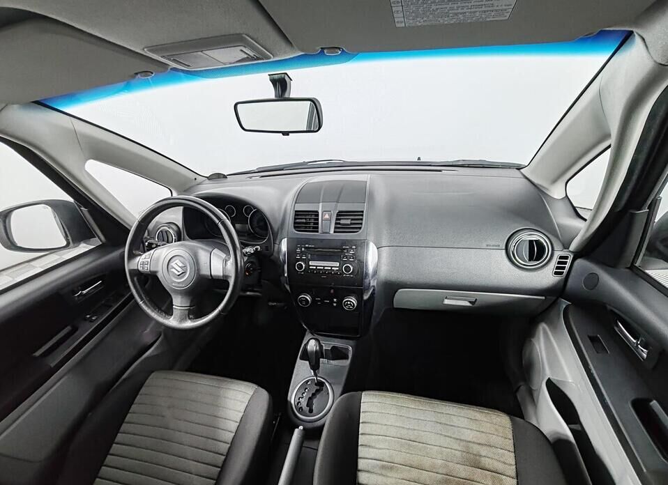 Suzuki SX4, I (Classic) Рестайлинг 1.6 AT (112 л.с.)