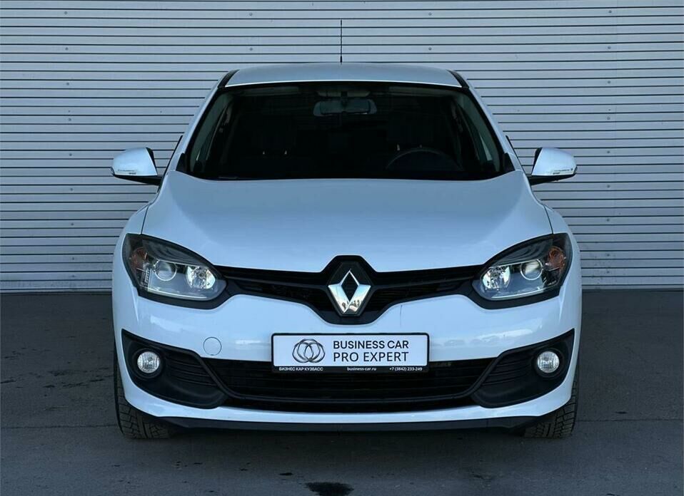 Renault Megane 1.6 MT (106 л.с.)