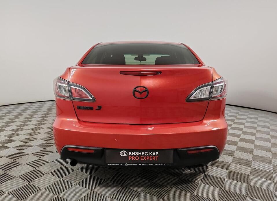 Mazda 3 1.6 AT (105 л.с.)