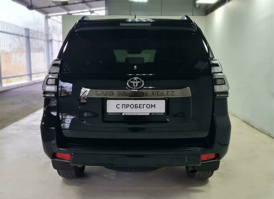 Toyota Land Cruiser Prado 2.8d AT (200 л.с.) 4WD