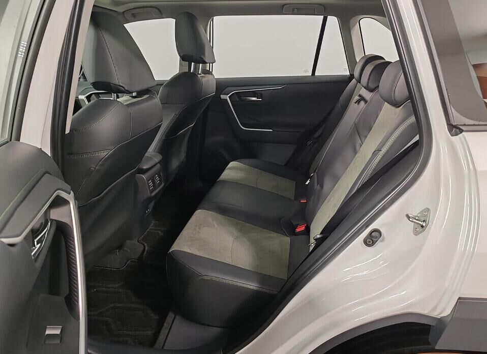 Toyota RAV4, V (XA50) 2.0 CVT (171 л.с.) 4WD