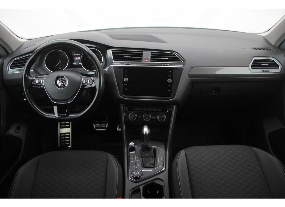 Volkswagen Tiguan, II 2.0d AMT (150 л.с.) 4WD