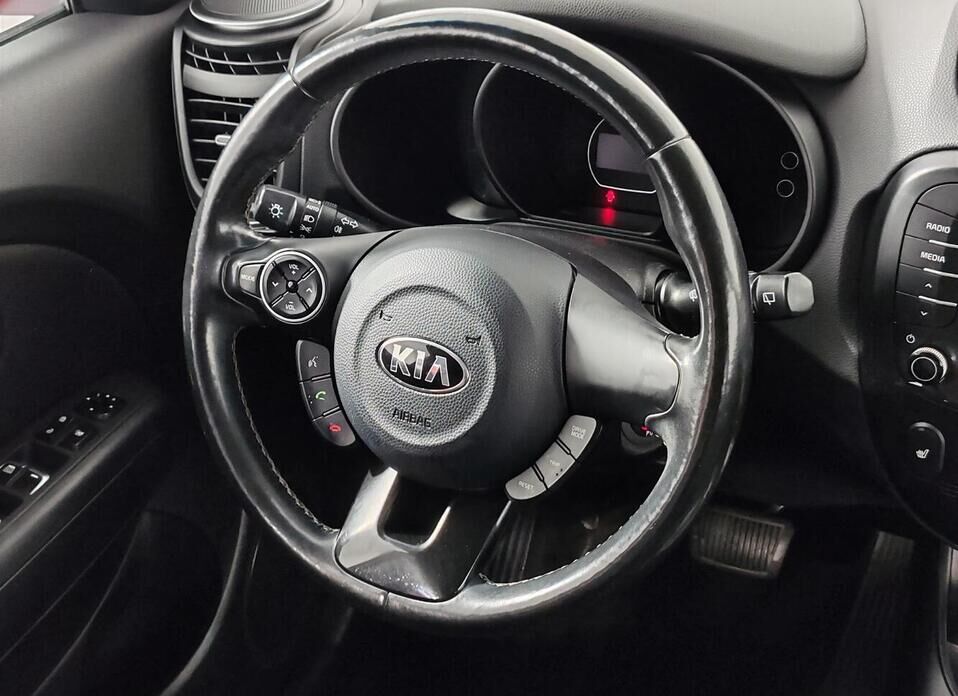 Kia Soul 1.6 AT (132 л.с.)