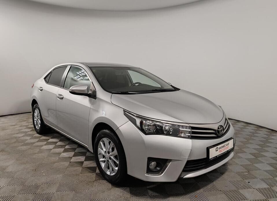 Toyota Corolla, XI (E160, E170) 1.6 CVT (122 л.с.)