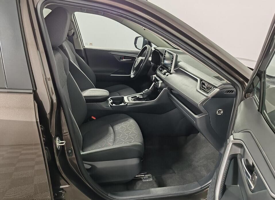 Toyota RAV4, V (XA50) 2.0 CVT (149 л.с.) 4WD