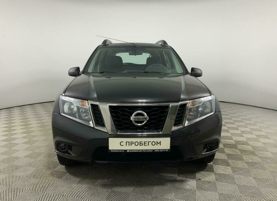 Nissan Terrano 2.0 AT (135 л.с.)