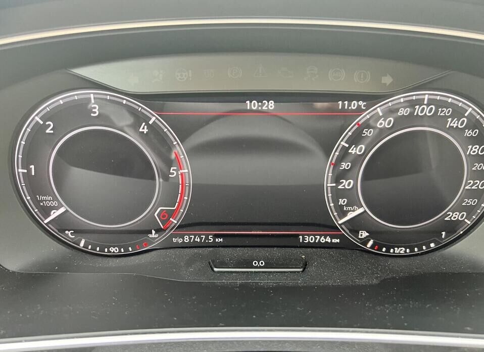 Volkswagen Tiguan, II 2.0d AMT (150 л.с.) 4WD
