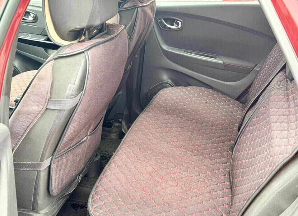 Renault Kaptur, I 2.0 AT (143 л.с.) 4WD