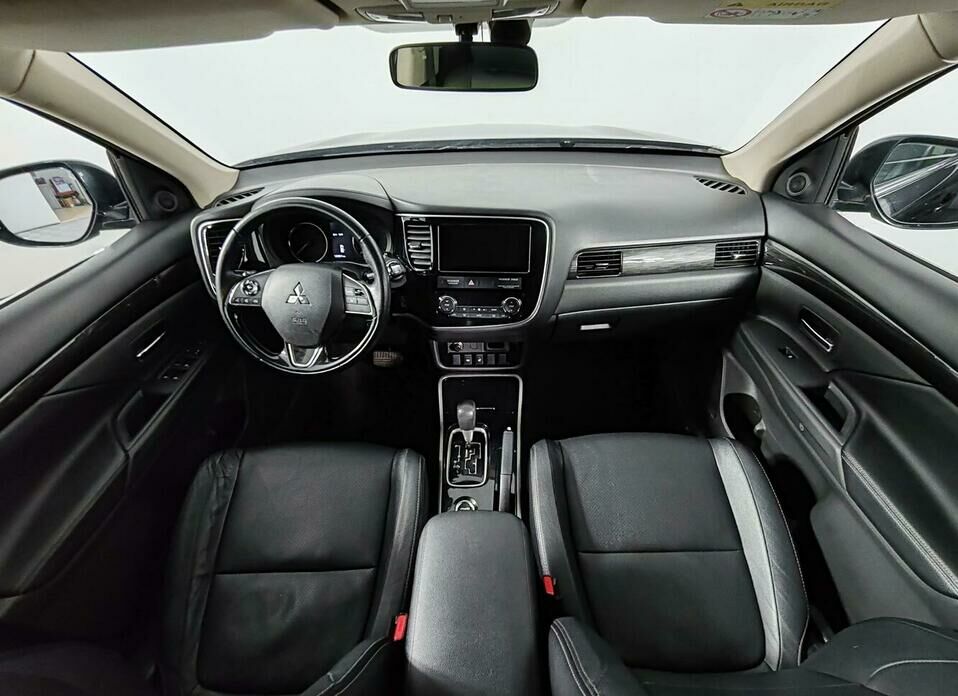 Mitsubishi Outlander 2.0 CVT (146 л.с.) 4WD