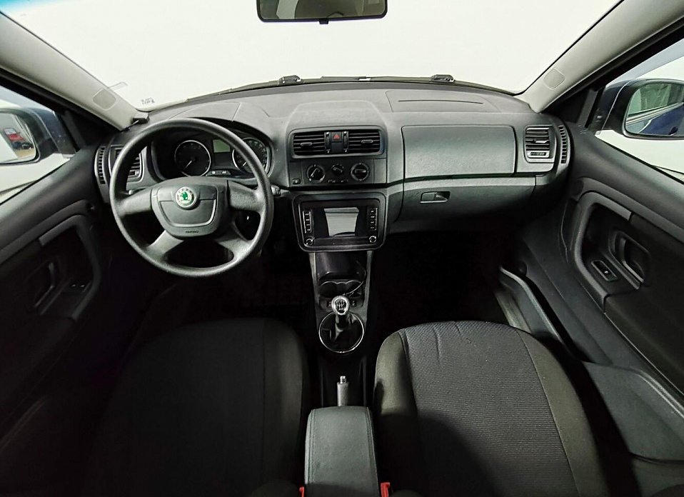 Skoda Fabia, II Рестайлинг 1.4 MT (86 л.с.)