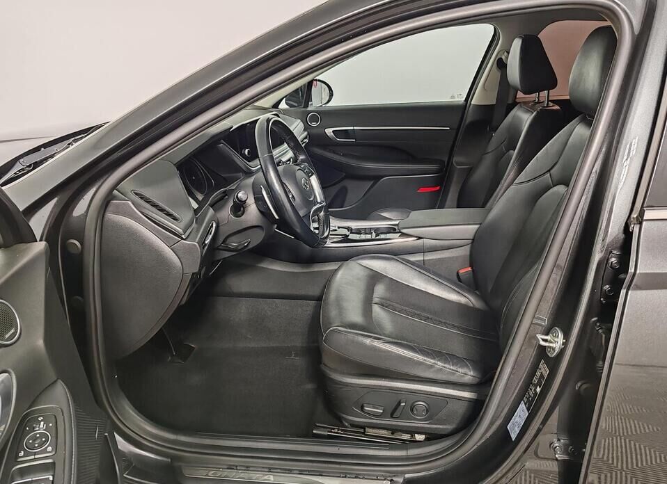 Hyundai Sonata, VIII (DN8) 2.0 AT (150 л.с.)