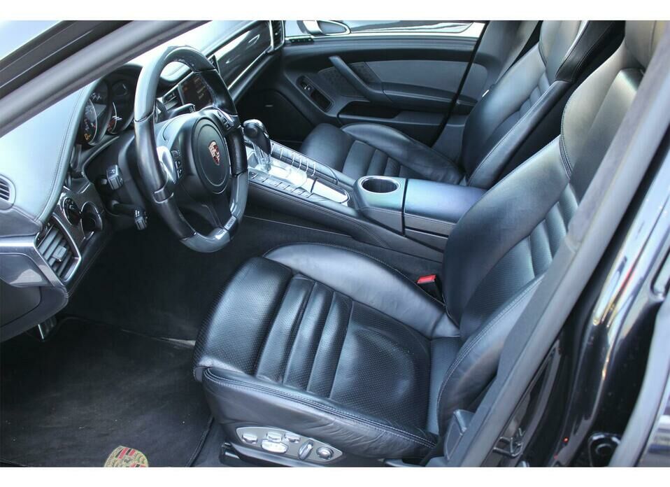 Porsche Panamera Turbo 4.8 AMT (500 л.с.) 4WD
