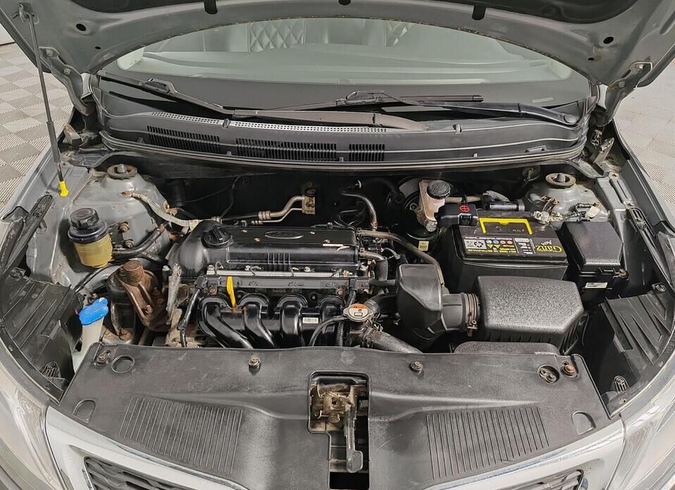 Kia Rio, III 5-speed 1.6 MT (123 л.с.)