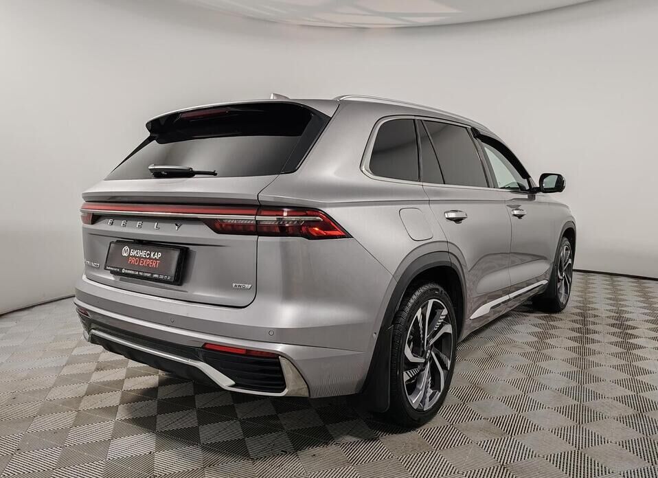 Geely Monjaro 2.0 AT (238 л.с.) 4WD