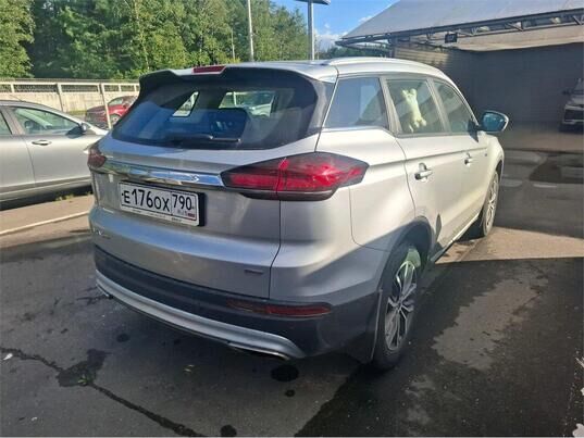 Geely Atlas Pro, 2022&nbsp;г., 65&nbsp;323&nbsp;км