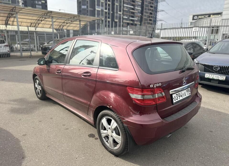Mercedes-Benz B-Класс, I (W245) Рестайлинг 200 2.0 CVT (136 л.с.)