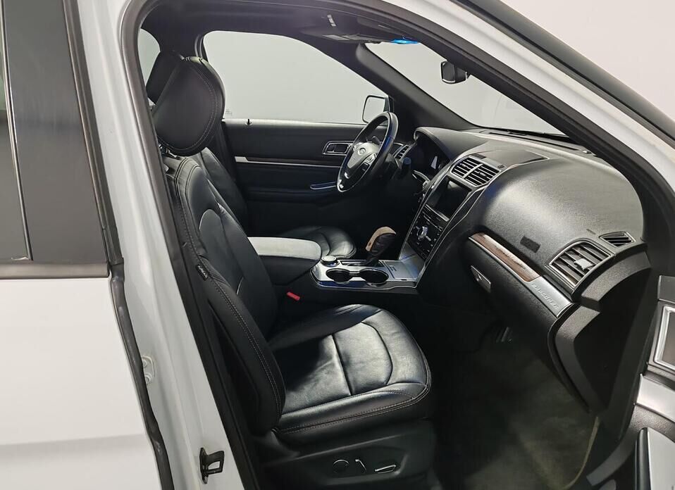 Ford Explorer, V 3.5 AT (249 л.с.) 4WD