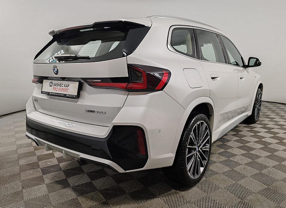 BMW X1, III (U11/U12) 25Li xDrive 2.0 AMT (204 л.с.) 4WD