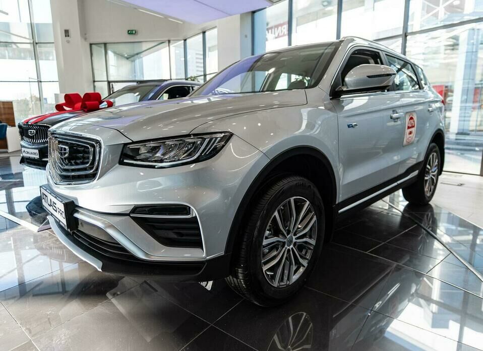 Geely Atlas Pro 1.5 AMT (177 л.с.) 4WD