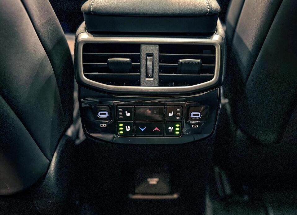 Lexus RX, V 500h 2.4hyb AT (371 л.с.) 4WD