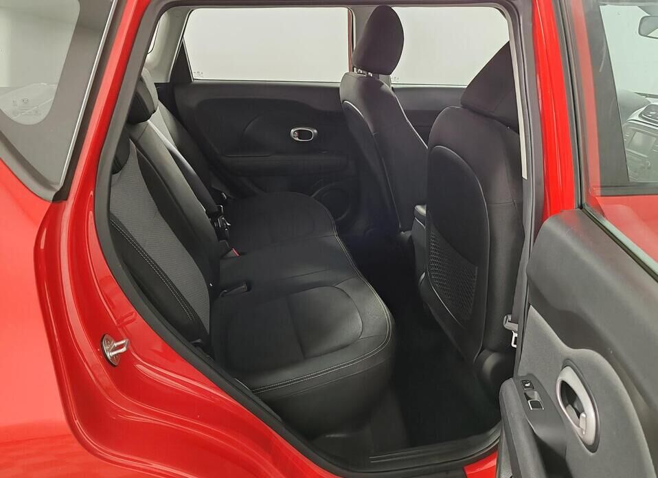 Kia Soul, II Рестайлинг 1.6 AT (124 л.с.)