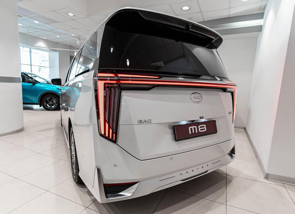 GAC M8 2.0 AT (231 л.с.)