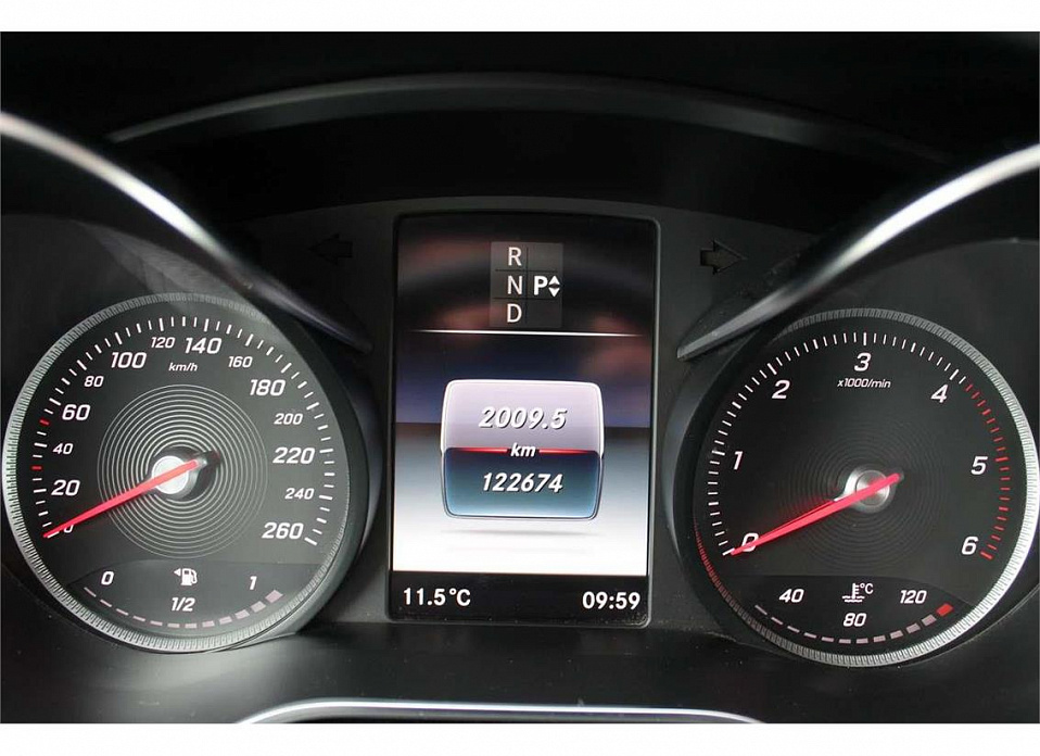 Mercedes-Benz V-Класс, III (W447) 250 d компактный 2.1d AT (190 л.с.) 4WD