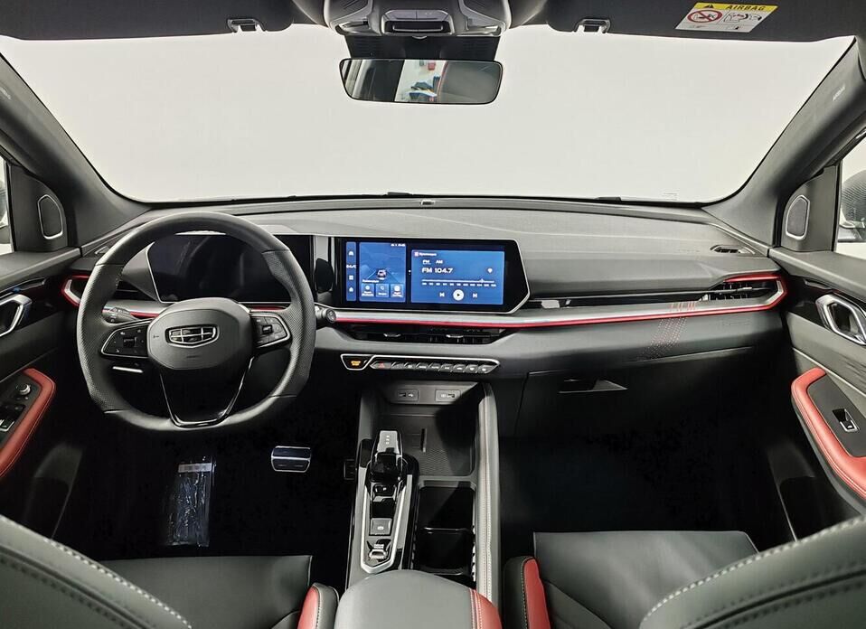 Geely Coolray, I Рестайлинг 1.5 AMT (147 л.с.)