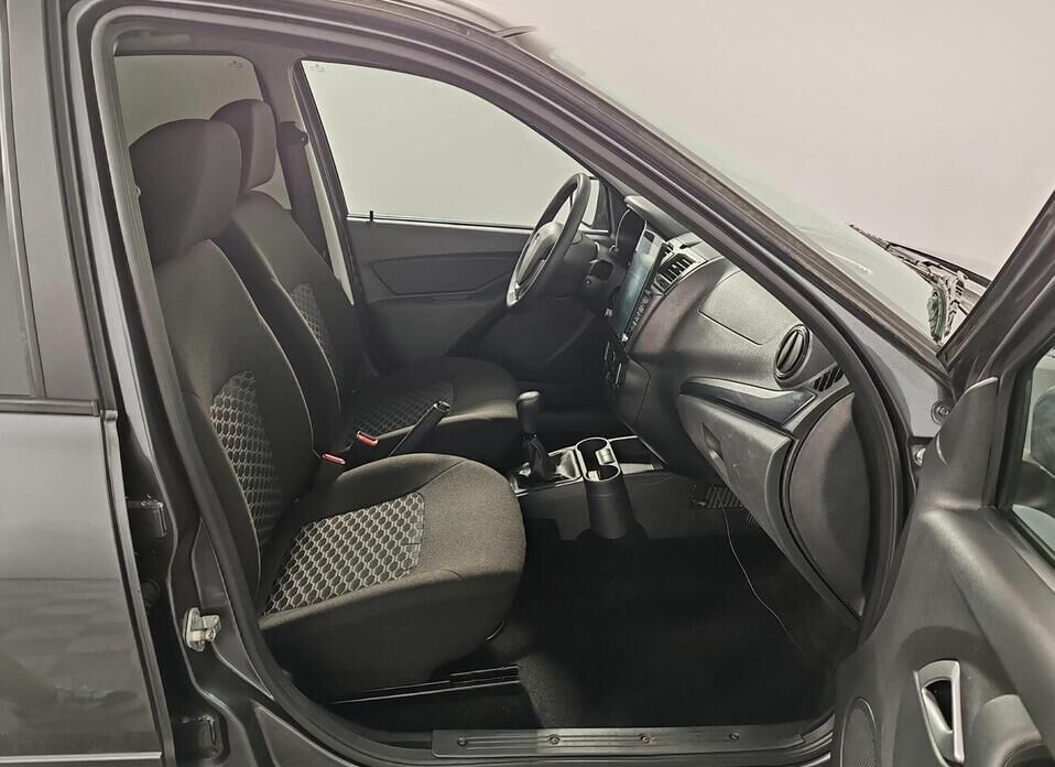 LADA (ВАЗ) Granta, I Рестайлинг 1.6 MT (90 л.с.)