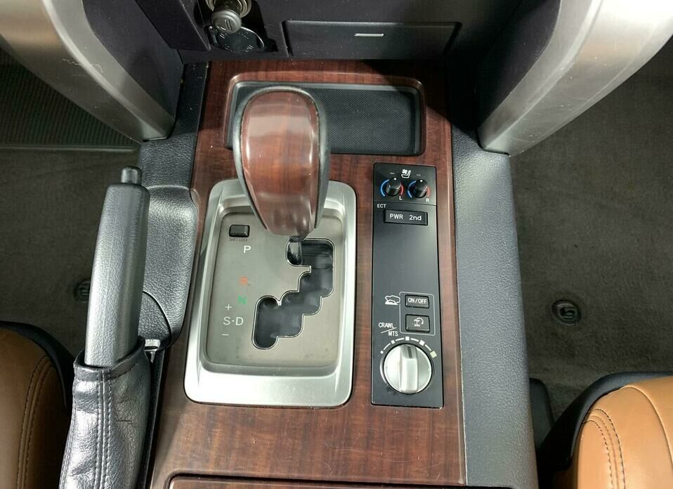 Toyota Land Cruiser 4.5d AT (235 л.с.) 4WD