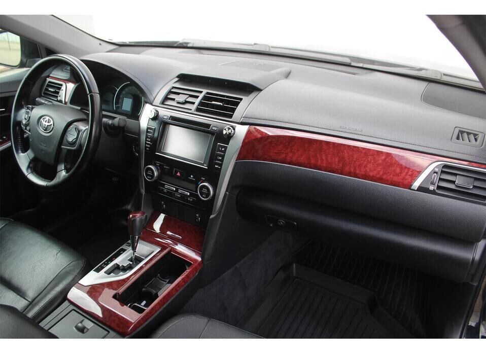 Toyota Camry, VII (XV50) Japan Market 2.5 AT (181 л.с.)