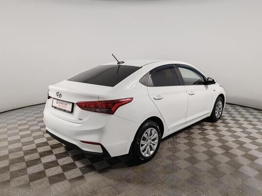 Hyundai Solaris, 2018&nbsp;г., 204&nbsp;549&nbsp;км