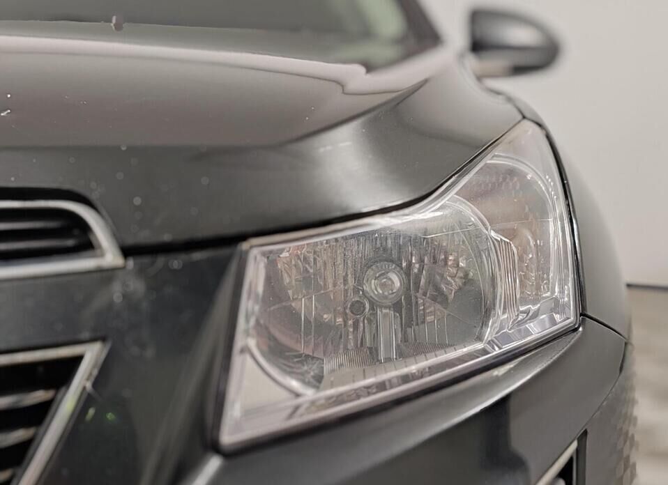 Chevrolet Cruze, I Рестайлинг 1.6 AT (109 л.с.)