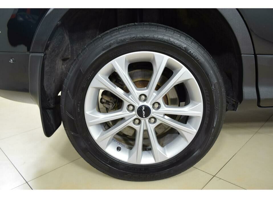 Ford Kuga 1.5 AT (182 л.с.) 4WD