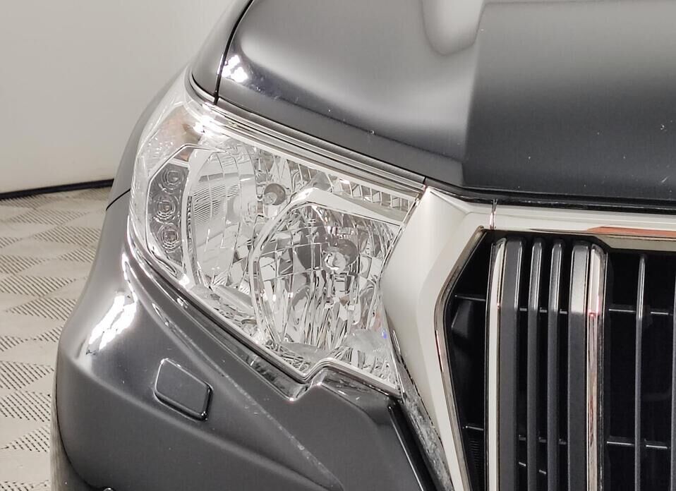 Toyota Land Cruiser Prado, 150 Series Рестайлинг 3 2.7 AT (163 л.с.) 4WD
