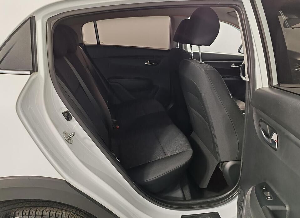 Kia Rio, IV X-Line 1.6 AT (123 л.с.)