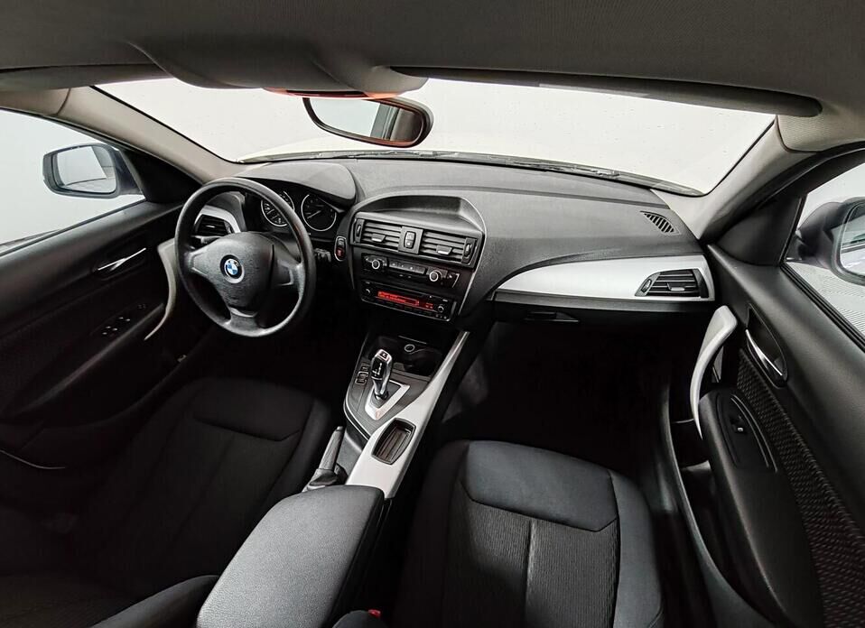 BMW 1 серии, II (F20/F21) 116i 1.6 AT (136 л.с.)
