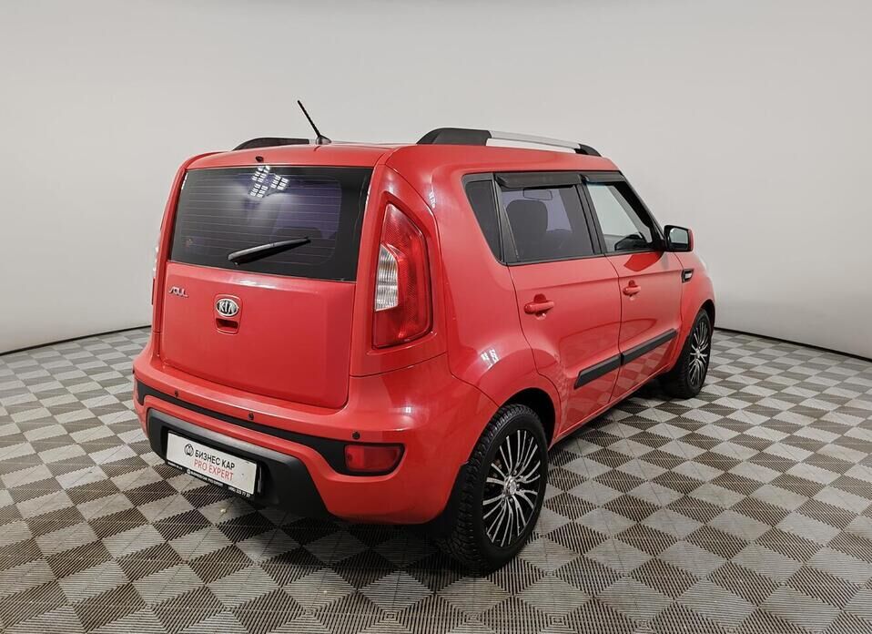 Kia Soul, I Рестайлинг 1.6 AT (129 л.с.)