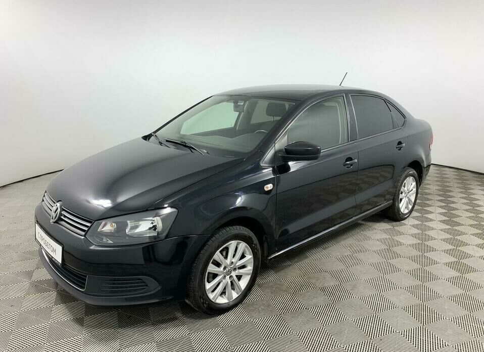 Volkswagen Polo 1.6 AT (105 л.с.)