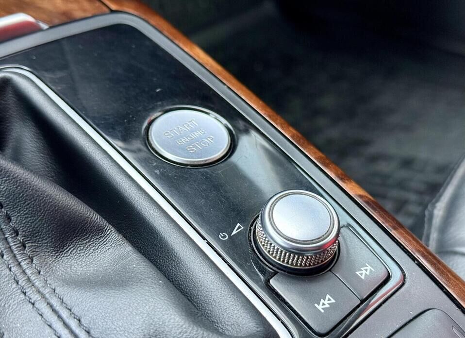 Audi A7, I (4G) 3.0 AMT (300 л.с.) 4WD