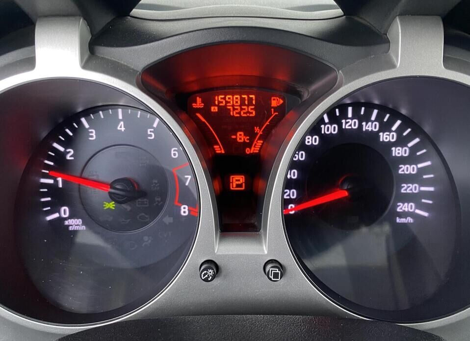 Nissan Juke, I 1.6 CVT (190 л.с.) 4WD