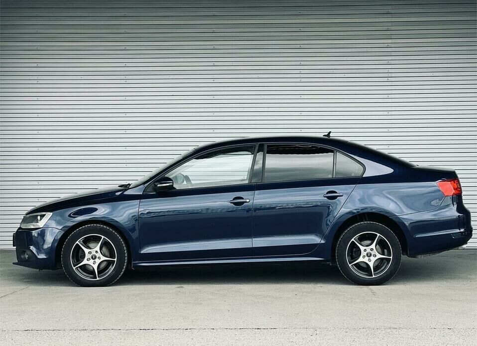 Volkswagen Jetta 1.4 AMT (122 л.с.)