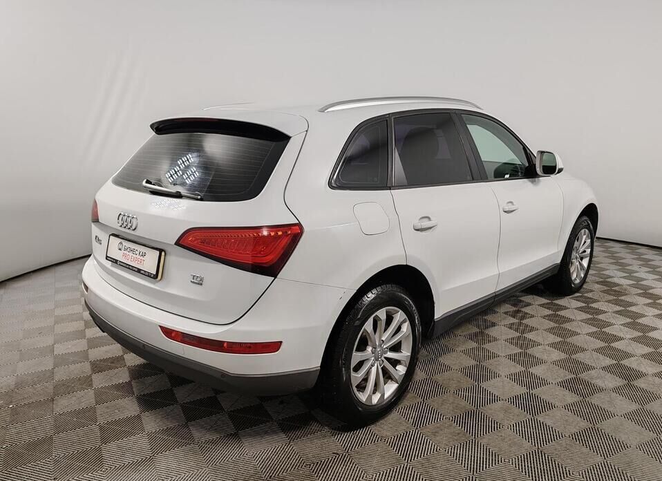 Audi Q5, I (8R) Рестайлинг 2.0d AMT (177 л.с.) 4WD