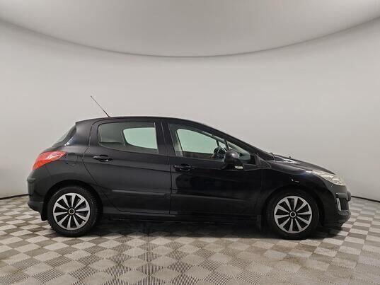 Peugeot 308, 2011&nbsp;г., 112&nbsp;111&nbsp;км